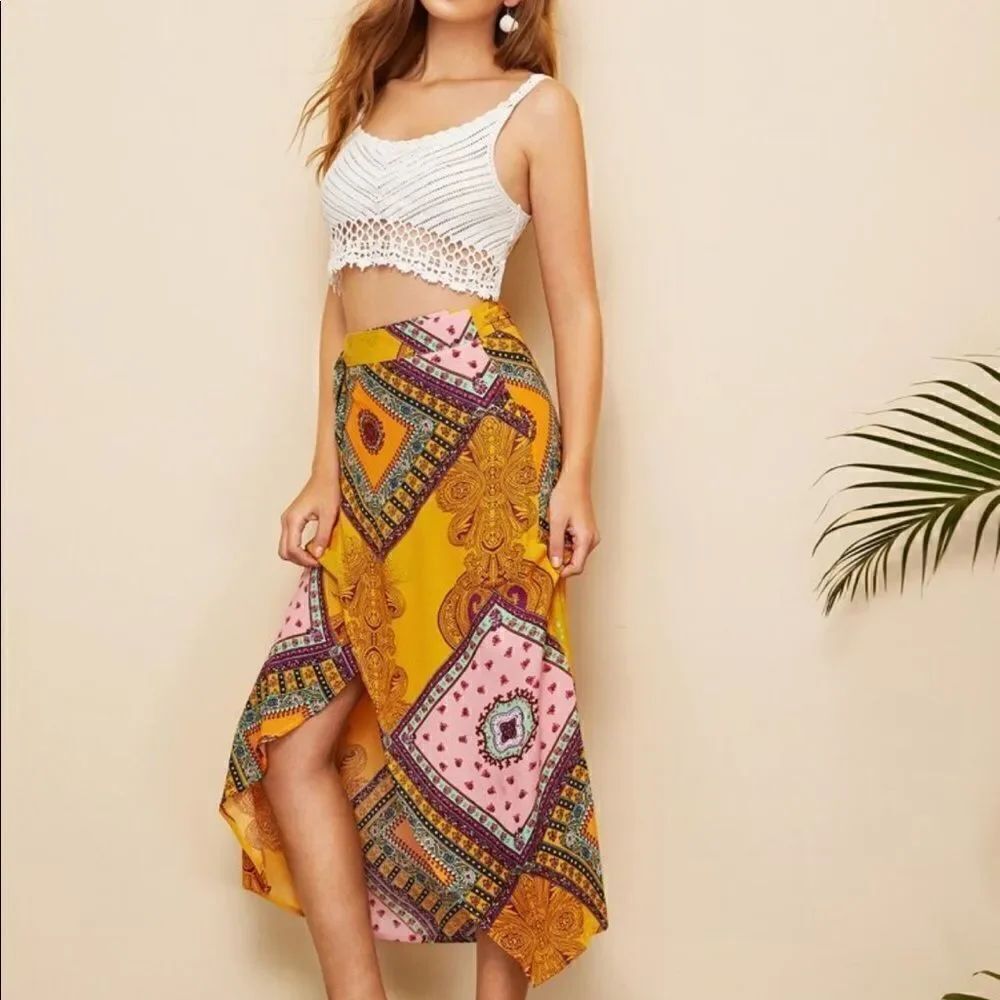 🆕 Scarf Print Tulip Hem Wrap Skirt adjustable sizing
